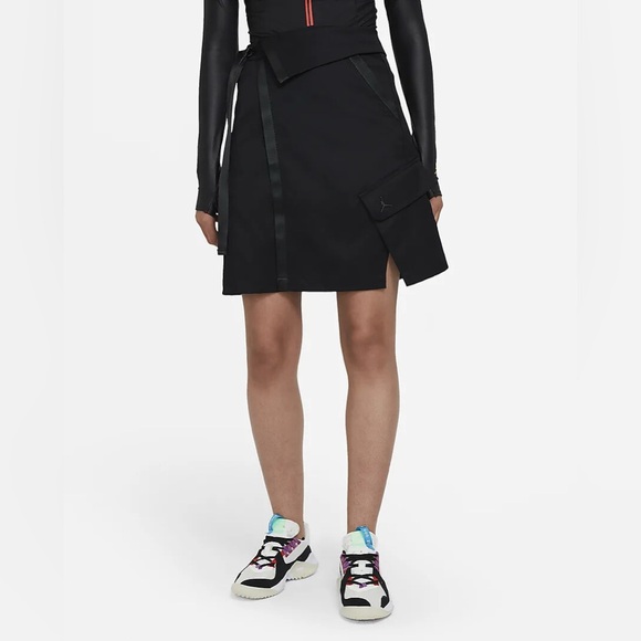 Nike AIR JORDAN Women's Future Primal Utility Skirt Black Size S - NWT - Picture 1 of 15